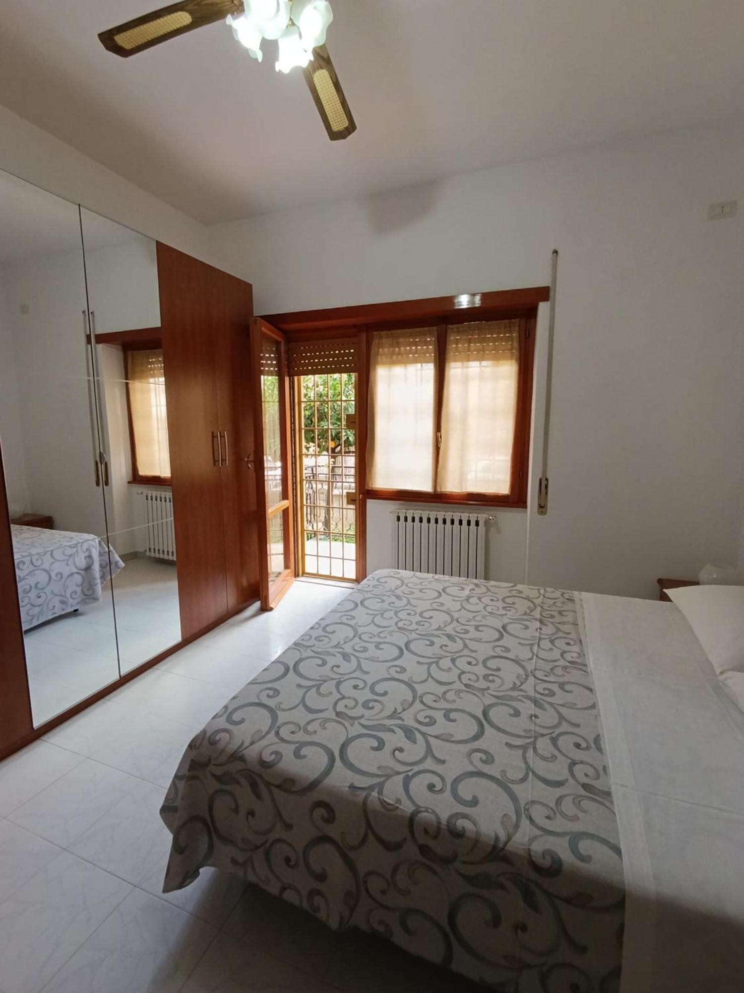 Alloggiare Da Sandra Rome Exterior photo